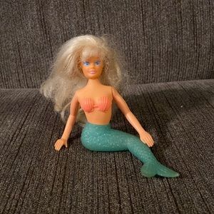 Vintage TNT 1990 Mermaid Princess Doll, Bath Toy, green Tail